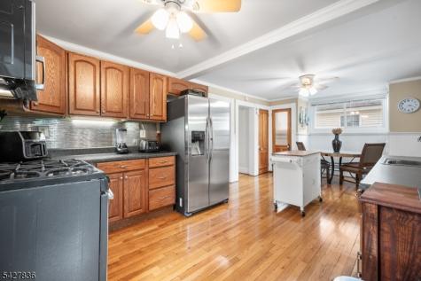 28 Clinton Street Newton NJ 07860