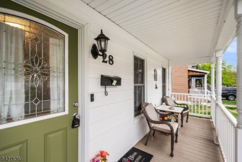 28 Clinton Street Newton NJ 07860