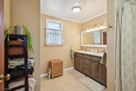 42 Haskell Avenue Wanaque NJ 07420