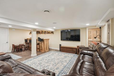 42 Haskell Avenue Wanaque NJ 07420