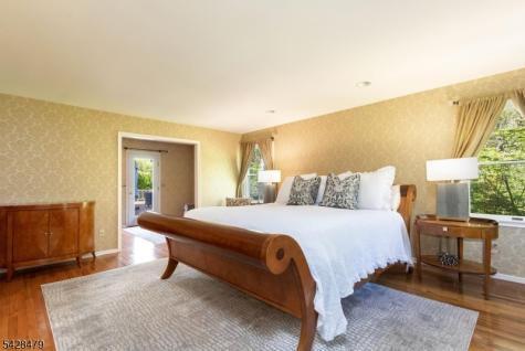 55 Janelle Court Bedminster NJ 07921