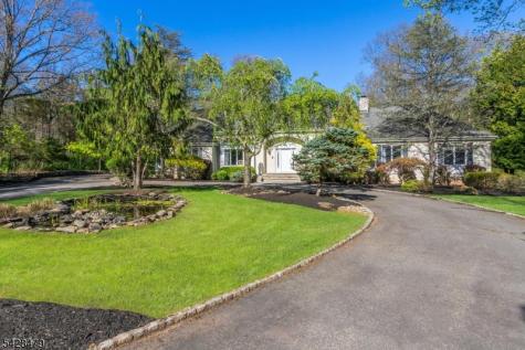 55 Janelle Court Bedminster NJ 07921
