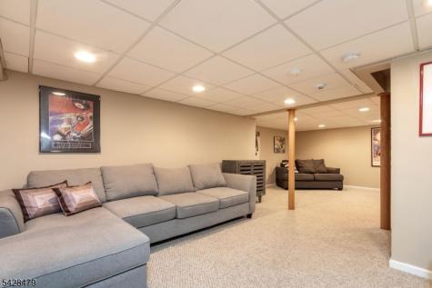 55 Janelle Court Bedminster NJ 07921