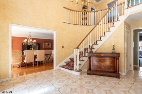 55 Janelle Court Bedminster NJ 07921