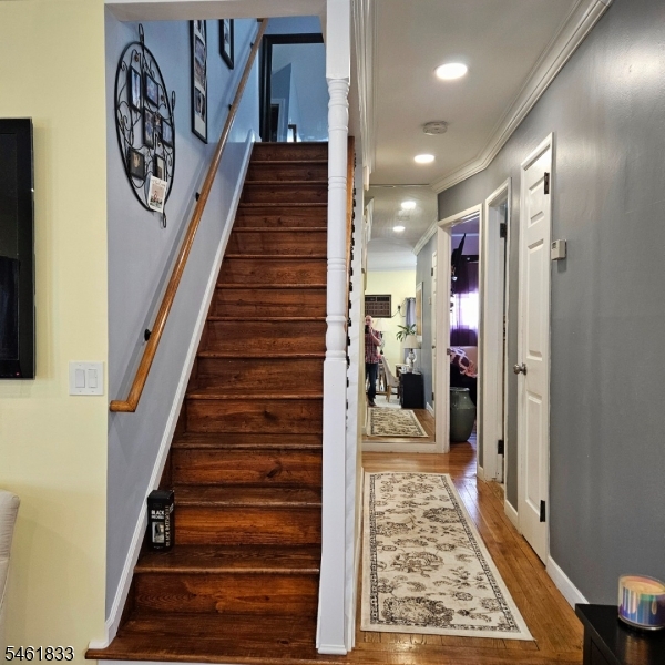136 Isabelle Street Woodbridge NJ 08840