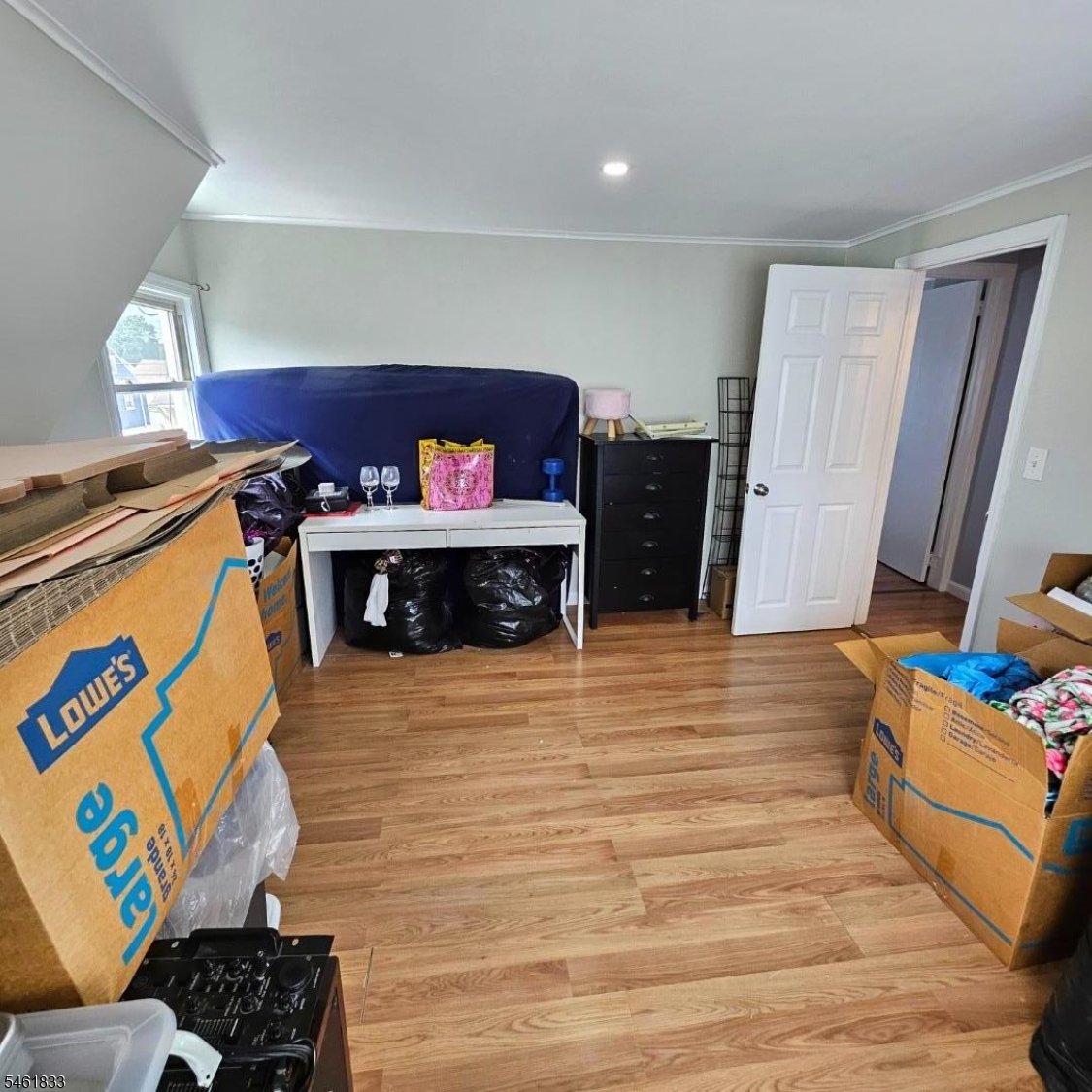 136 Isabelle Street Woodbridge NJ 08840
