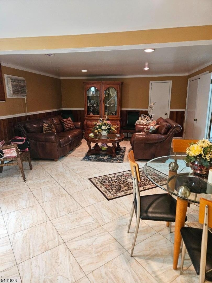 136 Isabelle Street Woodbridge NJ 08840