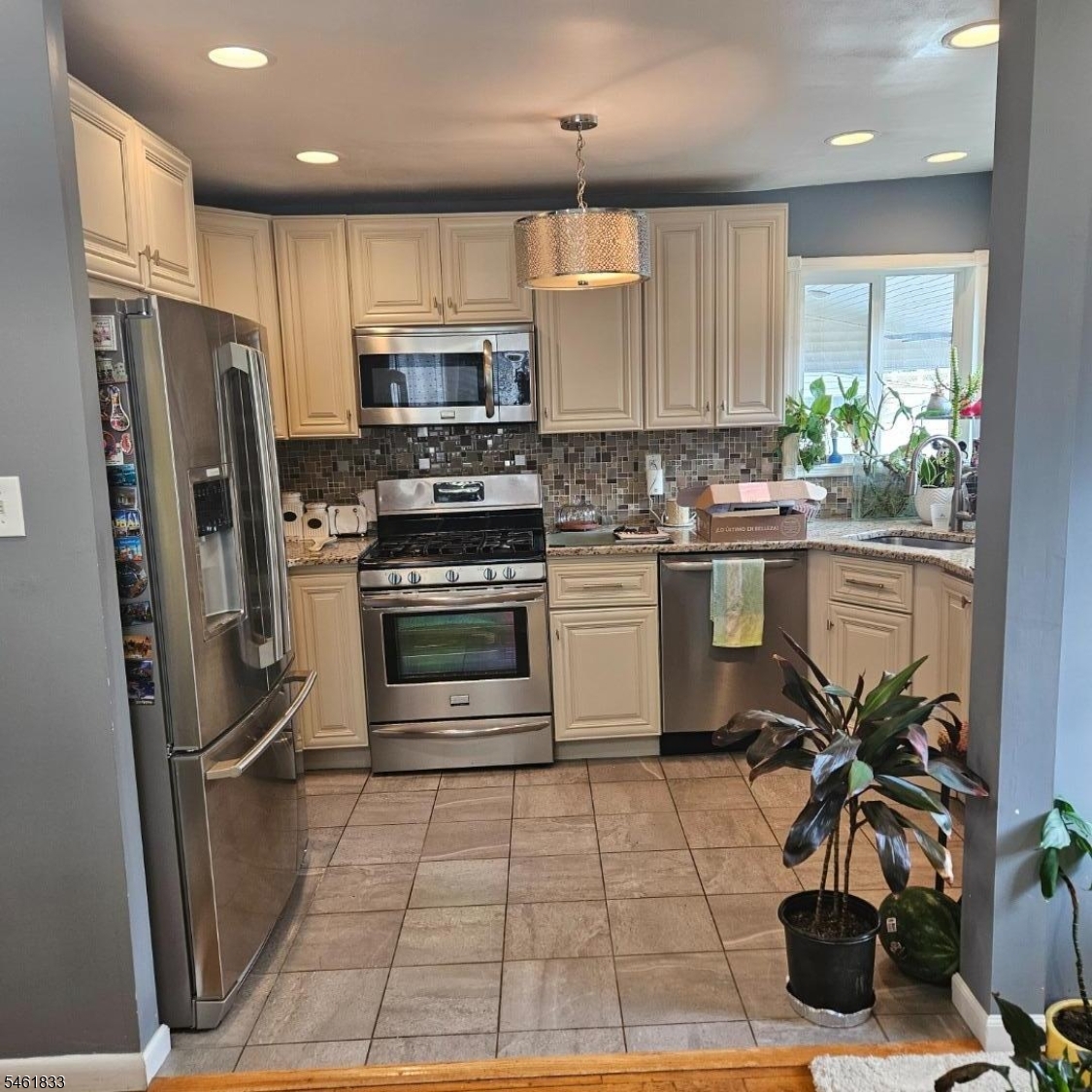 136 Isabelle Street Woodbridge NJ 08840