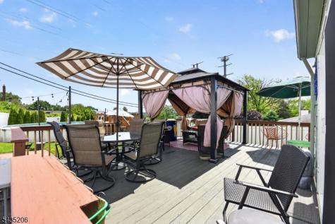 128 White Oak Terrace Belleville NJ 07109