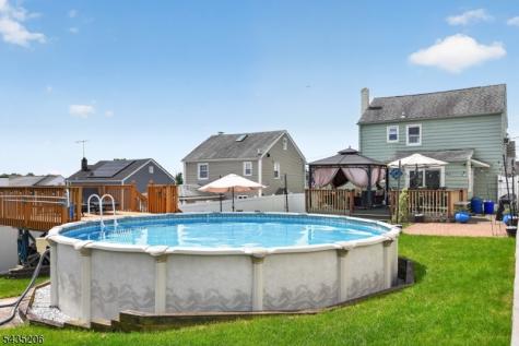 128 White Oak Terrace Belleville NJ 07109