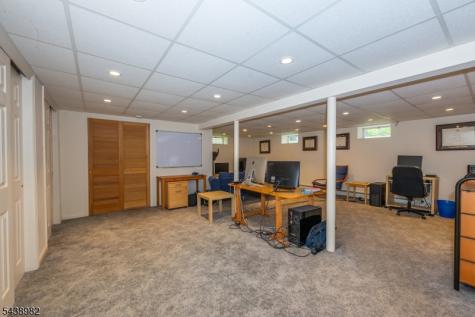 32 Natalie Drive West Caldwell NJ 07006