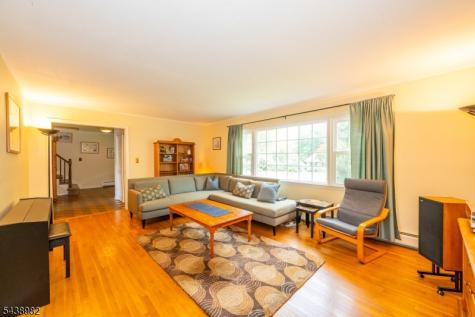 32 Natalie Drive West Caldwell NJ 07006