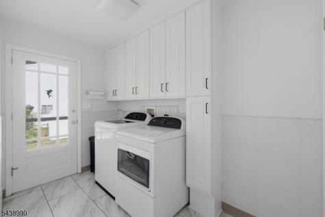 57 Livingston Avenue Edison NJ 08820