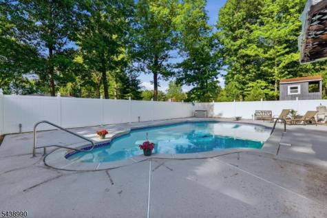 57 Livingston Avenue Edison NJ 08820