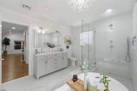 779 Roessner Drive Union NJ 07083