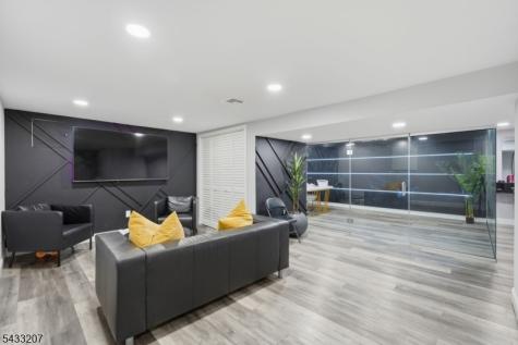 779 Roessner Drive Union NJ 07083