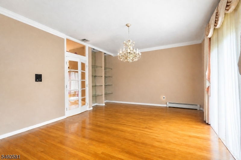 4 Upper Lake Road Jefferson NJ 07438