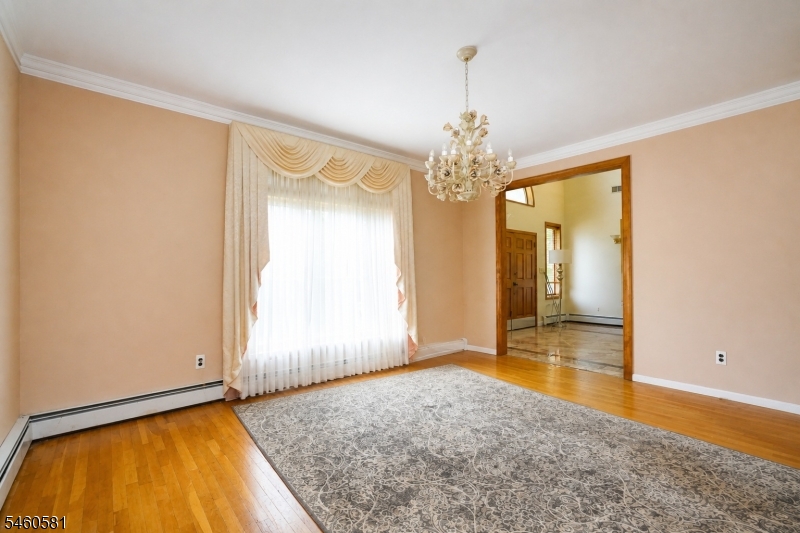 4 Upper Lake Road Jefferson NJ 07438