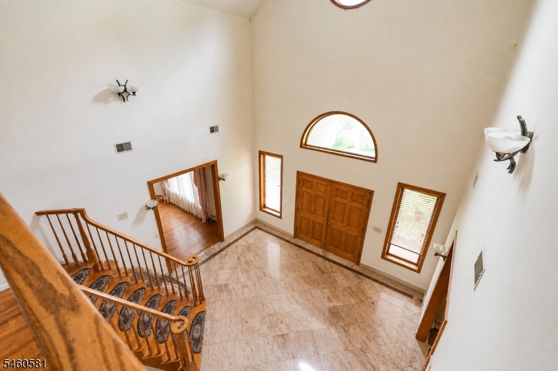 4 Upper Lake Road Jefferson NJ 07438