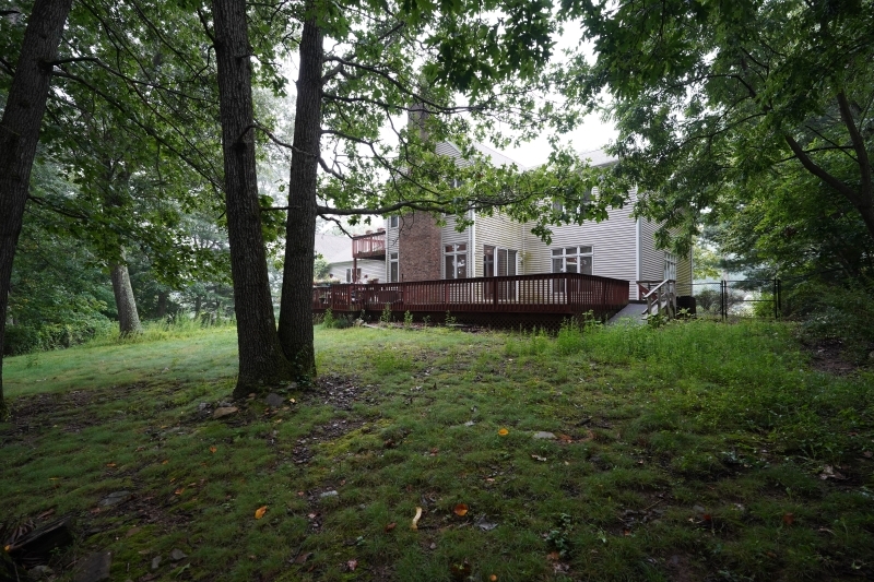 4 Upper Lake Road Jefferson NJ 07438