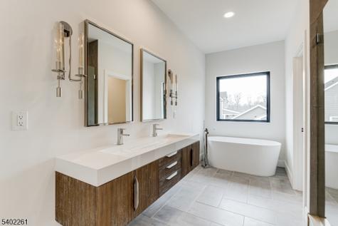 8 Juniper Pointe Trail Green Brook NJ 08812