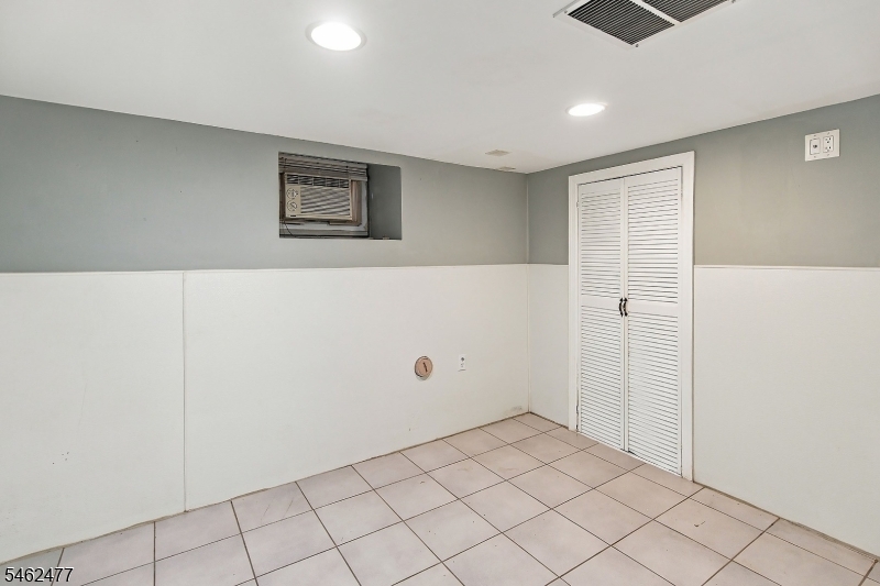 15 Boyle Place Elizabeth NJ 07202