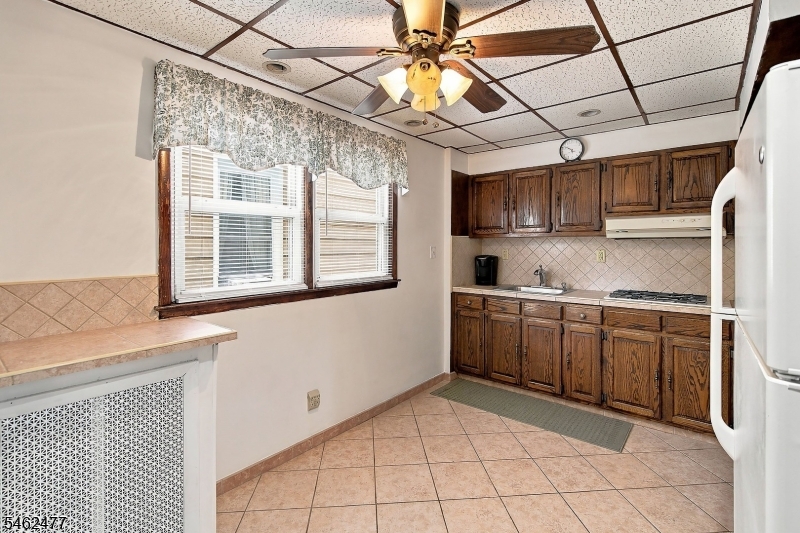 15 Boyle Place Elizabeth NJ 07202