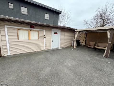 24 Hollywood Avenue Hillside NJ 07205