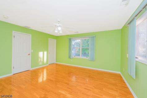 9 Sycamore Lane Piscataway NJ 08854