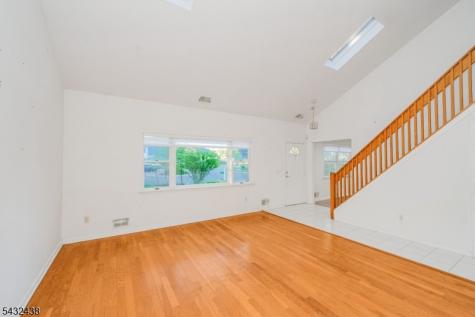 9 Sycamore Lane Piscataway NJ 08854