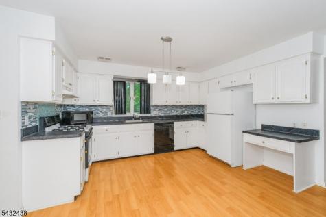 9 Sycamore Lane Piscataway NJ 08854