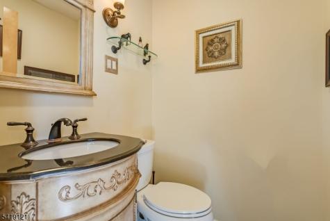 1044 Summit Lane Mountainside NJ 07092