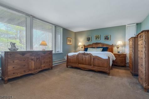 1044 Summit Lane Mountainside NJ 07092