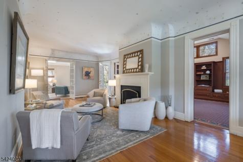 39 Oak Ridge Avenue Summit NJ 07901