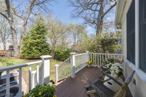 39 Oak Ridge Avenue Summit NJ 07901