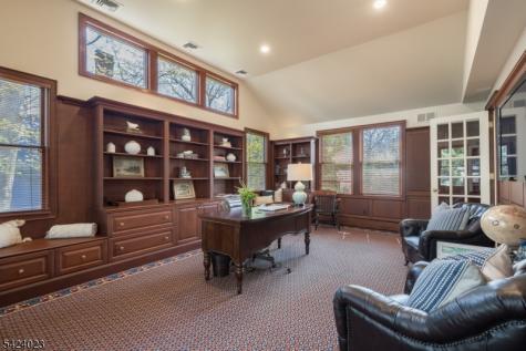 39 Oak Ridge Avenue Summit NJ 07901