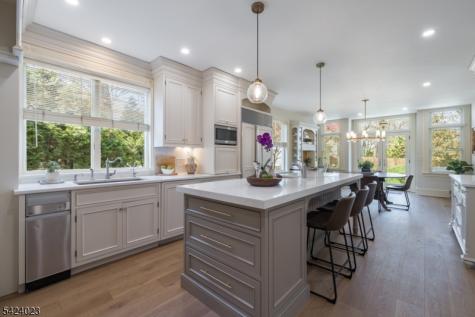 39 Oak Ridge Avenue Summit NJ 07901