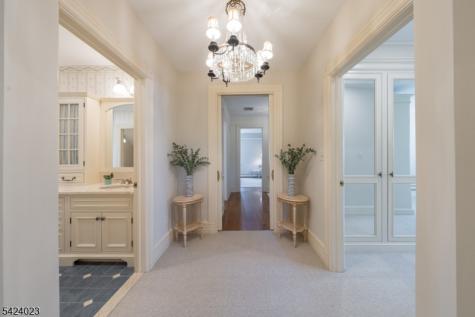 39 Oak Ridge Avenue Summit NJ 07901