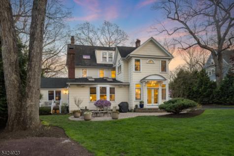 39 Oak Ridge Avenue Summit NJ 07901