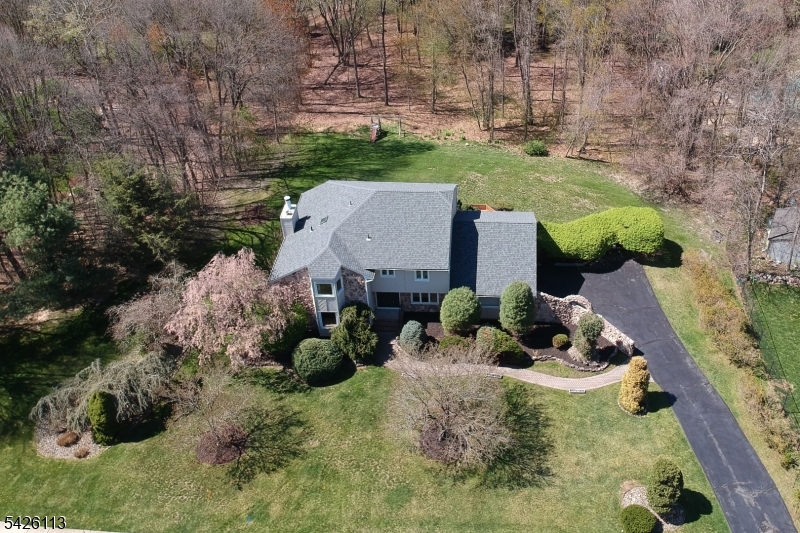 29 Radcliffe Drive Roxbury NJ 07876
