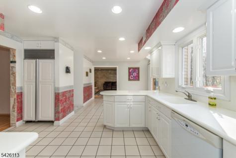 29 Radcliffe Drive Roxbury NJ 07876