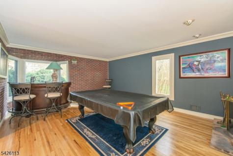29 Radcliffe Drive Roxbury NJ 07876