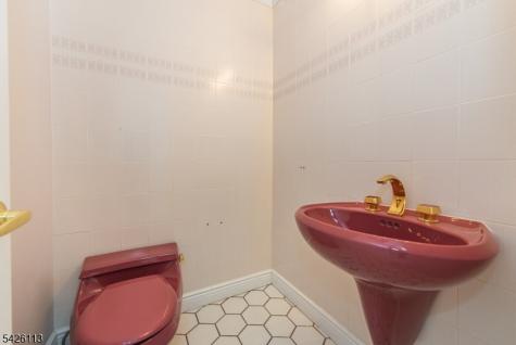 29 Radcliffe Drive Roxbury NJ 07876