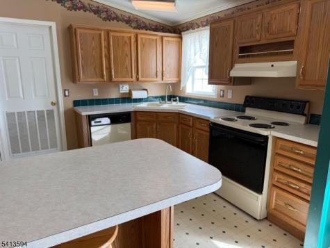 3 Rainbow Terrace White NJ 07823