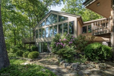 235 Mountainside Road Mendham NJ 07945