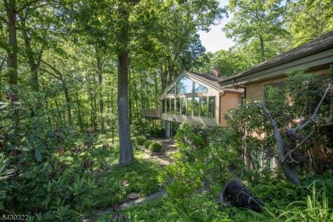 235 Mountainside Road Mendham NJ 07945