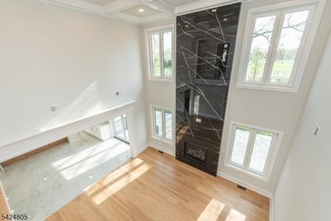 722 Erie Road Paramus NJ 07652