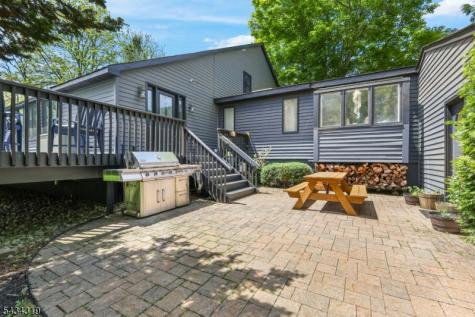 1404 State Route 57 Mansfield NJ 07865