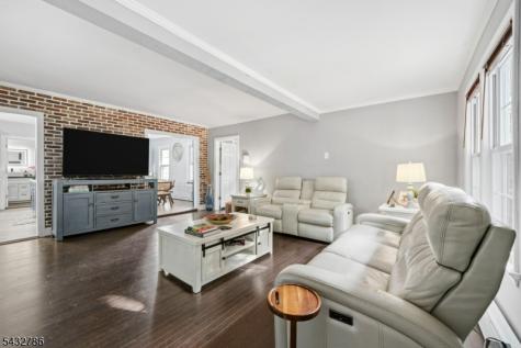 71 Spring Street Nutley NJ 07110