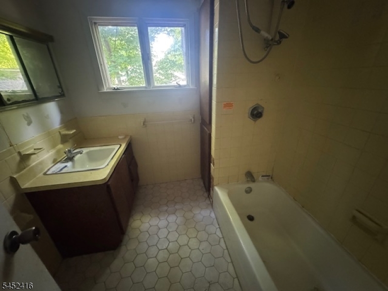 304 E Lakeshore Drive Vernon NJ 07422